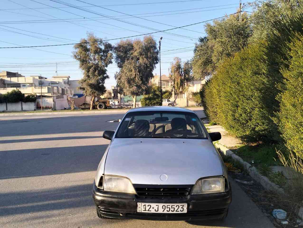 اومكا للبيع صبغ عام السعر 20 رقم انكليزي كوبون بانزين كير محرك مضبوط 
السعر 20
***********
*********** موصل, نينوى
