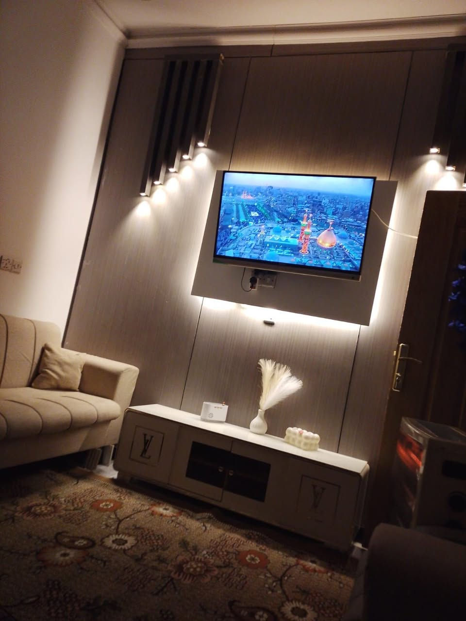 الدار للبيع المساحة 80متر سند 25في كاع أبو علي الدراجي بناء حديث طابق واحد للتواصل على الهاتف ***********
