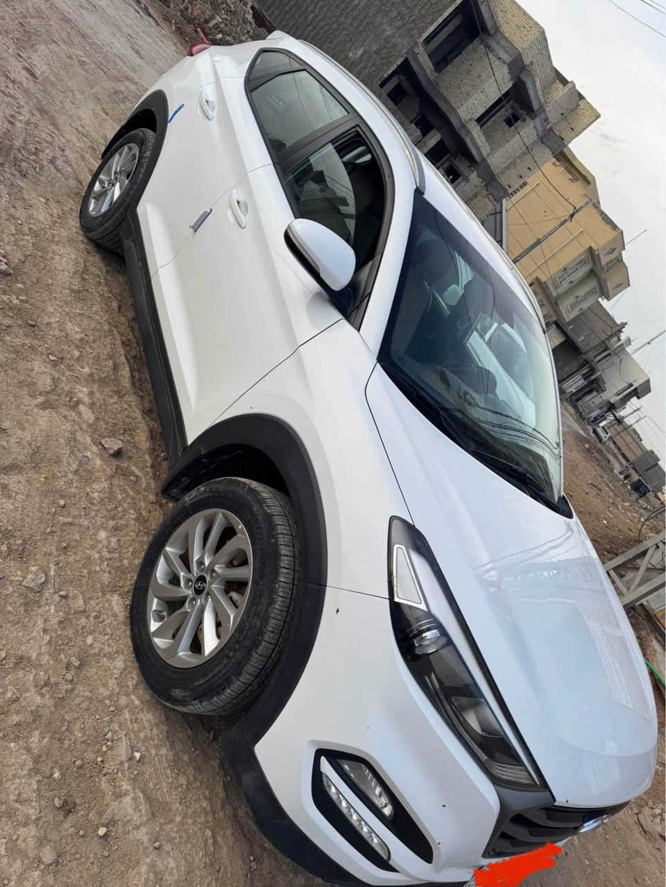 توسان ٢٠١٨
كفاله عامه ماشيه ١٢٠ الف 
تحكم ستيرن 
كروز كونترول 
مانع انزلاق 
صعود مرتفعات 
مري شفط
دفع رباعي
٤ سلندر دوش
كشنات مخمل ومغلفها جلد والارضية ايظا مفروشة جلد
والباقي الموصفات المعروفه للتوسان
رقم قادسية الجديد ومكان السيارة بالديوانية
سنوية مجدده ل٢٠٢٩ باسمي
حساسات خلفية وشادلها كاميرا خلفيه دوارة وشاشة كبيرة
بيها فطر بالدشبول مبين بالصور ورصعة صغيرة بالباب مال السايق ما مبينه كلش
السعر ١٩٠ وبيها مجال للشراي 
التواصل على الخاص ديوانية, القادسية


**إذا كنت صاحب هذا الإعلان وتريد حذفه لأي سبب، رجاءا أرسل رسالة إلى الدعم الفني**