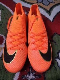 اير زوم • مقاس 42 • توصيل مجاني