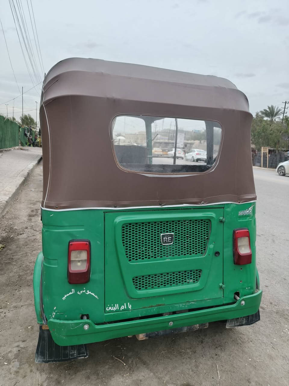 # السلام عليكم تكتك للبيع 21 شهر 11
تكتك ماانقصها اي شي گبل للشارع 
رقم وسنوية 
 سعرها 7,400 وبيها مجال مكاني بغداد جكوك 
*********** بي واتساب
