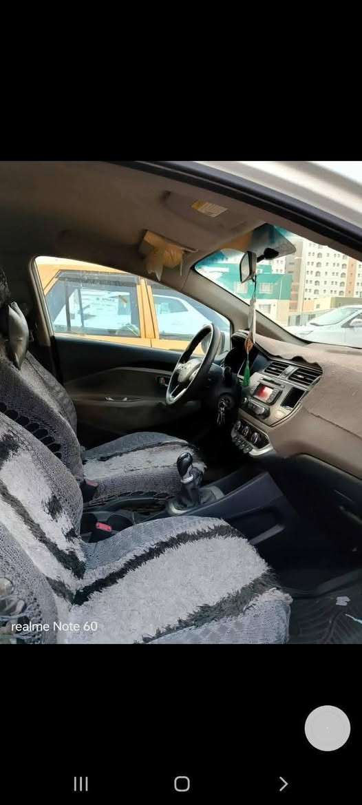 السلام عليكم للبيع سياره كيا ريو موديل ١٤ كير عادي مكينه1600 وارد أمريكي السعر 75 وبيه مجال  رقم الهاتف *********** مكان سياره واسط
