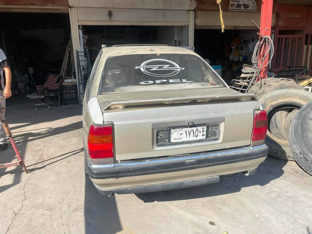 بەناوی خوای گەورەو میهرەبان 
ئۆپڵ ئۆمیگا 
مەکینە ۲۰ 
گێڕو ئەکسل وکلاج و عەینە بەشەرت
٤ تایەی باش 
سەیارەکە تەنها ئیش ناکا ئاوا ئەیفڕۆشێ 
*********** 
***********
گۆڕینەوەش ئەکەین لەسەر دڵگرتن السليمانية, العراق
