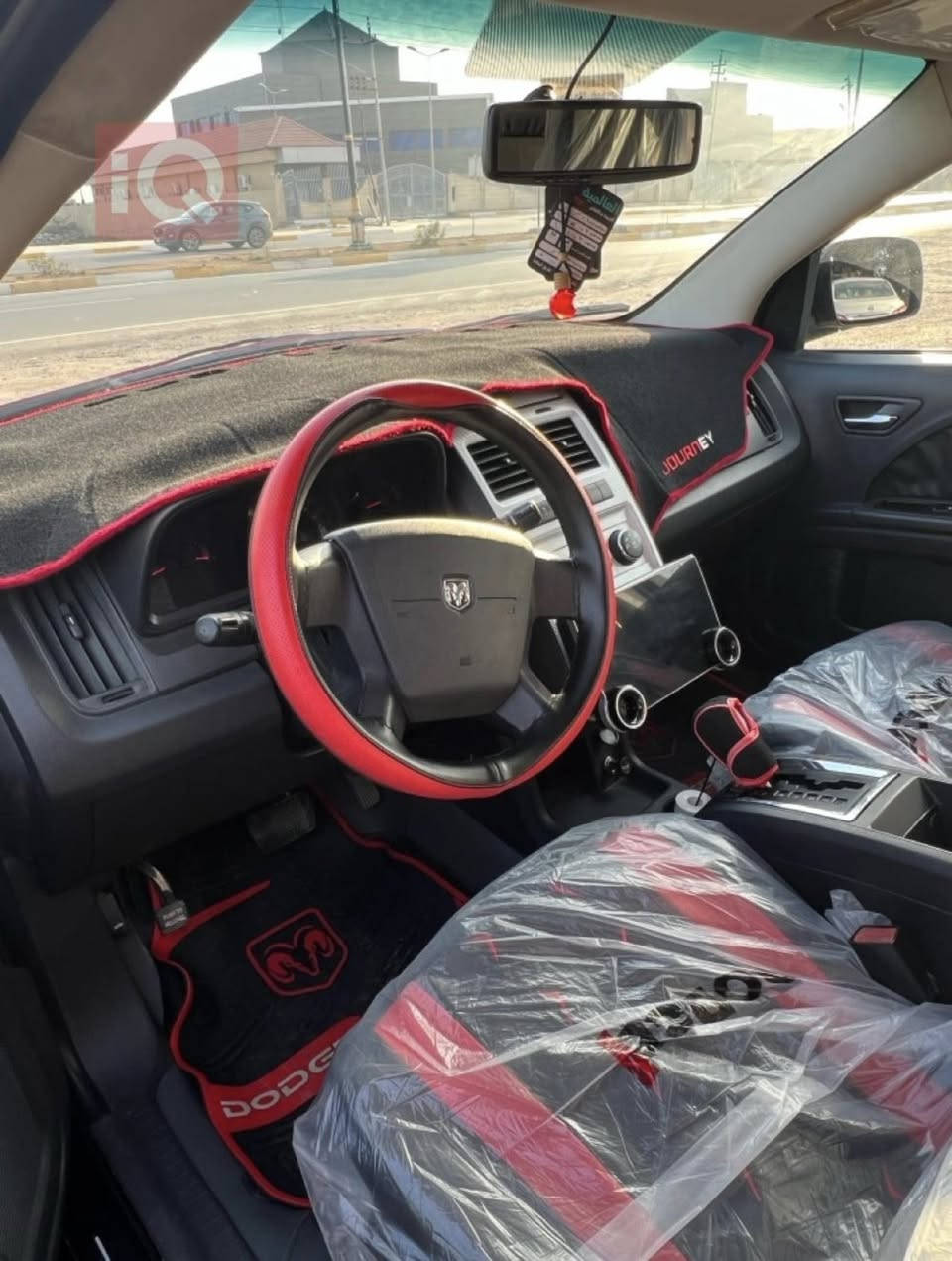 دوج جورني موديل 2010 للبيع او مراوس سعرها 95 بدون حادث ***********
