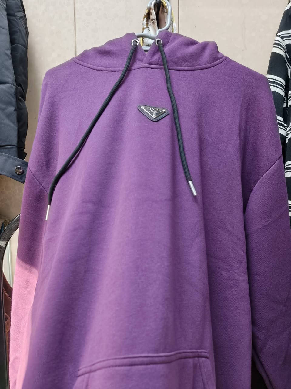 شلعه هوديات  بيهن ساده وبراده

ساده على 7 الف وبراده على 10 الف

حي بتول ***********
