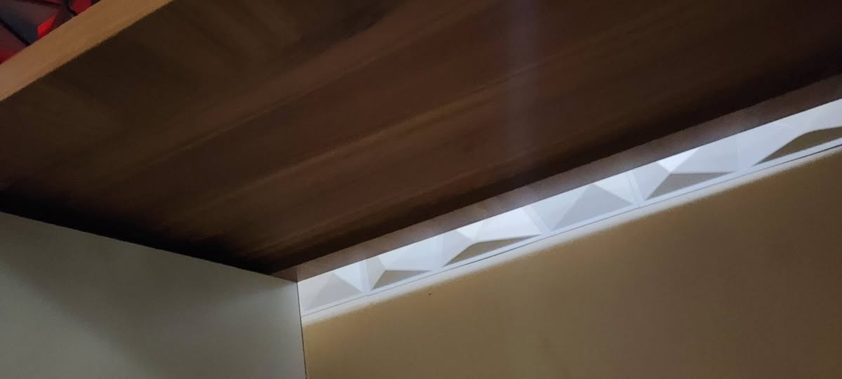 الكرسي انباع اجه الدور للميز ثقيل جدا
مشتري قبل سنة ب 300 الف بتصميم ايكيا ، جان اكو ارخص بس خشب كلاوات ، هذا خشب تكدر تصد بي طائرات B2  المهم السعر 175 الف مكاني نجف تجيني تاخذه واطيحلك سعر الكروة وشرط اركب اوباما مو كوستر حتى تجي براحتك


**إذا كنت صاحب هذا الإعلان وتريد حذفه لأي سبب، رجاءا أرسل رسالة إلى الدعم الفني**