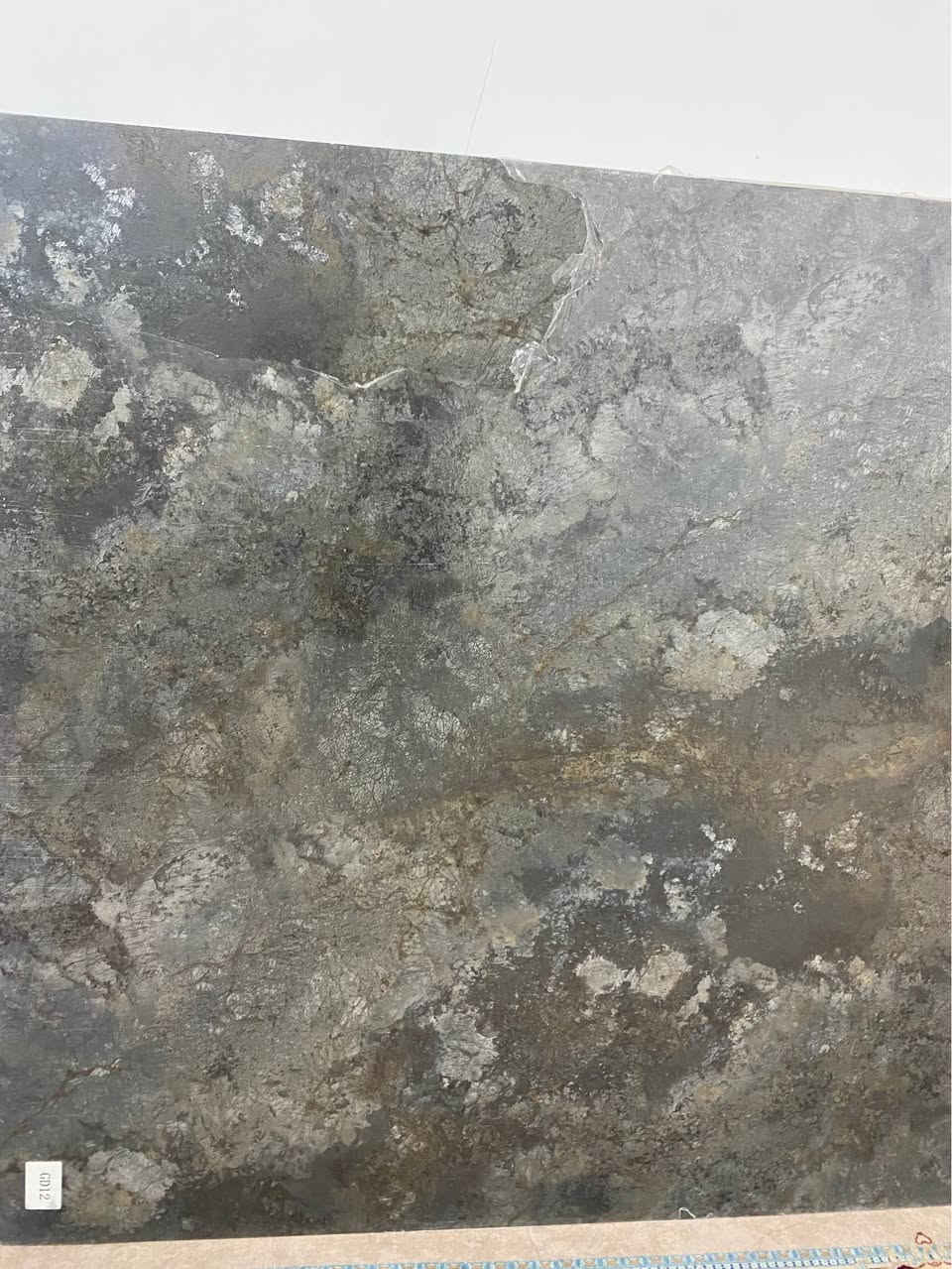 تازە،بەکارنەهاتووە،  ٥ تەبەقی ماربڵ  (1,20x290) 
سلیکۆن و جۆینی خۆی لەگەڵە کامل ، ڕەنگی زۆر کیبار و کەشخەیە  
چەند شێوازێکی  دیزاینیشم لەگەڵ داناوە
بۆ تخلیفکردنیش ئەبێت 
تێل *********** السليمانية, العراق
