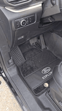 ارضيات اكسبلورر 20 21 22 23 24 فقط بلاستك درجة أولى  تغليف كامل سيارة ...