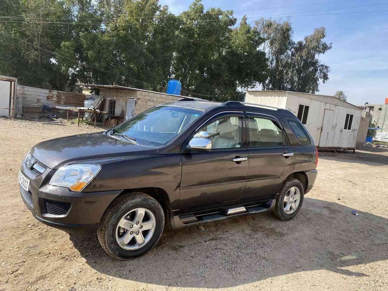 كيه سبورتاج للبيع موديل 2010 رقم بغداد بسمي تحويل ثااني يوم السيارا مصبوغه عام اثر جراد حدثها ربع البنيد مكينه أو كير مكفوله تخم تاير جديد سياره نضيفه مال جني للعنوان بغداد عويرج   السعر 95 أو بيها مجال الاستفسار الاتصال على الرقم ***********/***********
