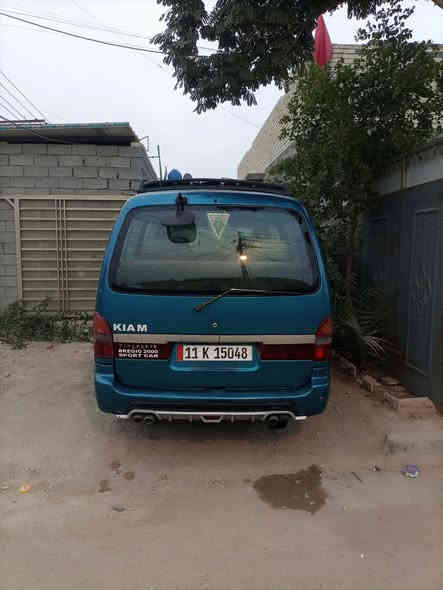 السلام عليكم شباب بريجو ٩٧ رقم بغداد انكليزي تحويل جديد مصفرة هيئة سيارة نضيفة ومكفولة كلشي موضح بالفيديو بالمنشور شوف الفديو وتصل يرحم والديك مكان السيارة بغداد حي النصر ....السعر ٥٨ للاتصال ***********
