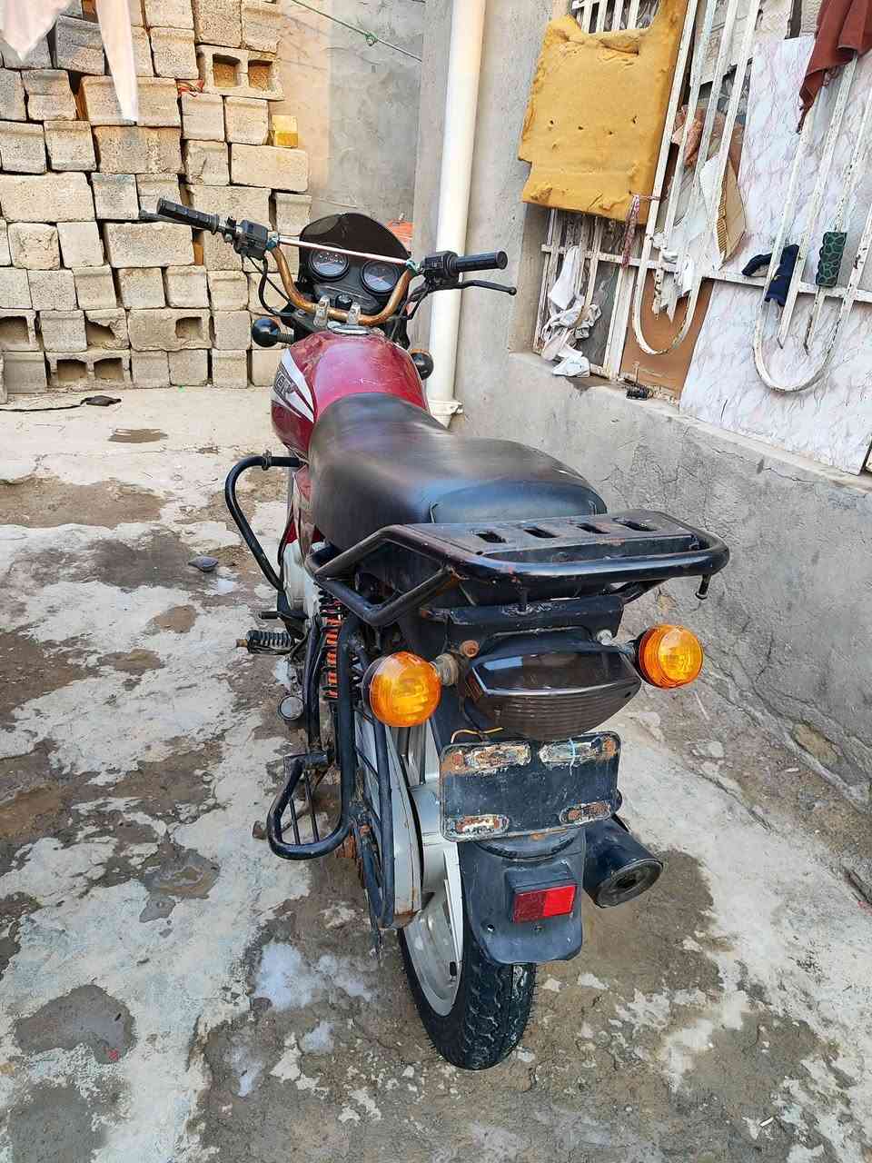 سلام عليكم بوكسر 18 اوراق اصولي بيها خيط بخار كلشي شغال دراجه عضمتهة حلوه مامتعوبه مكاني قلعه سكر سعر 600 وبيهاا مجال بصيط


**إذا كنت صاحب هذا الإعلان وتريد حذفه لأي سبب، رجاءا أرسل رسالة إلى الدعم الفني**