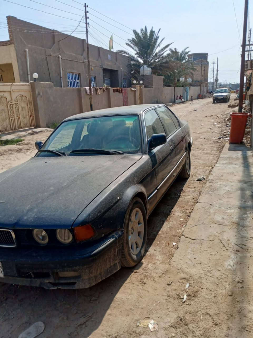 السلام عليكم 
بي ام 735 محرك 8 سلندر كير
تمساح 
محرك وكير شرط تخم تأير رقم بغداد صدامي 
راعيها ما اندله ابيع كوم حديد السعر 16ورقه
العنوان ناصريه

‏‪0773 462 0734‬‏
