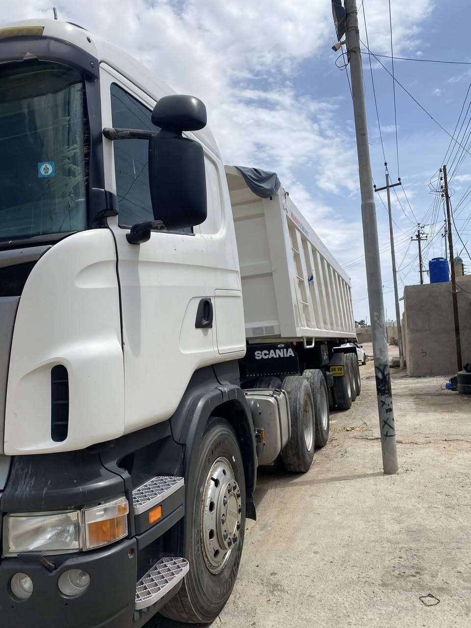 السلام عليكم
سكانيه شيراوي ٢٠٠٧ باسمي تحويل مباشر سياره كفاله تخم تاير راس وعربانه عربانه عبد الله جوهر موديل ٢٠٢٥ 
***********مكان البصره 
السعر ٦ ونص وبيهه مجال
