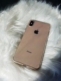 آيفون XS / XS Max للبيع الجهاز مستخدم ونظيف ما بيه أي عيب الشاشة أصلية...