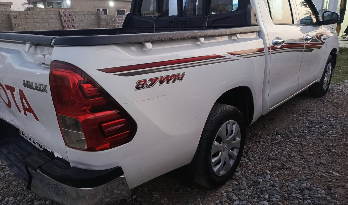 للبيع  والمراوس
والسعر220 بي مجال 
والمراوس حسب القناعة
موديل 22 كير عادي  محرك وضع الشركه  وكير واكسن  وشاصي وتبريد كلهاوضع شركه جام عادي بونيد شبرين بارد 
باب البدي بيه رصعات بصيطه الجاملغ الخلفي 
بيه صبغ خلف التاير الخلفي شيرين صبغ 
السياره عليها ادامهةجديده كلها بشرطة 
رقم اربيل دولي ينتهي 2030
 والهزة بعد ماصاقطة
وتحول ثاني يوم  بسمك
كركوك  قضاء الحويجة ناحيت العباسي مراوس هم يرهم 

*********** واتساب 
*********** واتساب
