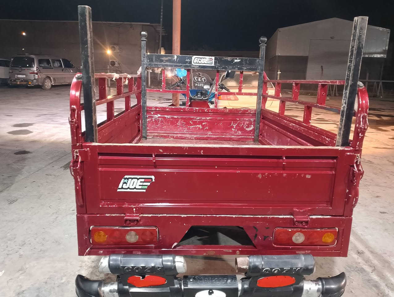 ستوتة دايوان نضيفة فول للبيع لاستفسار /***********/***********
وتساب
