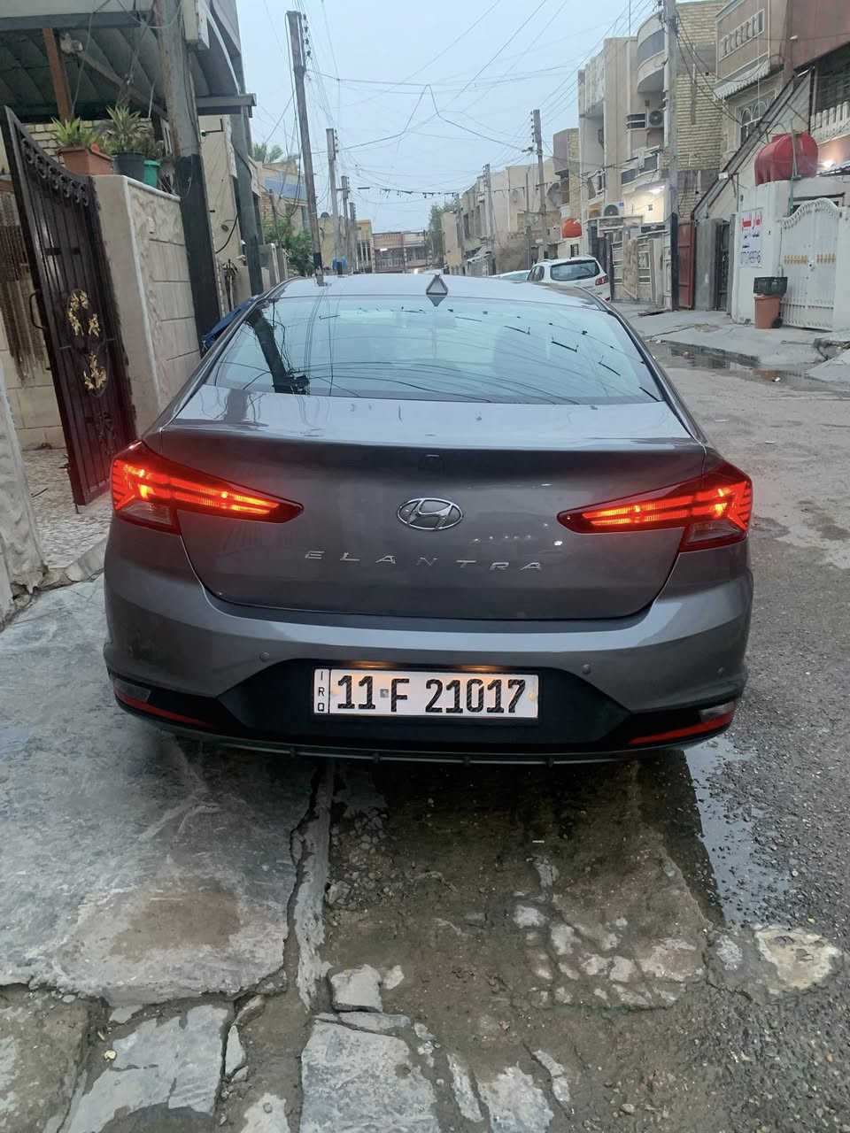 النترا موديل 19 ماشية 60  السيارة جديدة ومامتعوبه جاهزة  من كلشي اتري وين ميعجبك بسمي رقم بغداد وشادله ليت زنون 3$ دولار لن يجي لايت  ضعيف صدر شركة تبريد ثلج ريحت الشركه بعده بيه  حادث السيارة حافه الصندوك والدعامية بدون دواخل والبجم كبس كير السيارة AT المرغوب  مكان السيارة الشعب شارع الصحه  والسعر140 وبيه شي قليل  ***********
