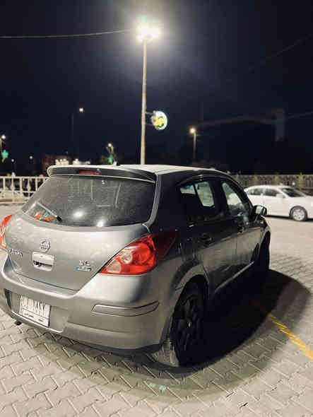 نيسان فيرسا 2008 سنويته لل29 السياره بيها منظومة تبريد جديده وكير ستوني مبدله حداديه جديده مكينتها كفاله كهربائيات كلها شغاله حته المري كهربائي بيها سستم سماعات كامره السياره كلشي ما عايزها
مصبوغه عام كفاله من الكص واللغد والشاصي 

***********
