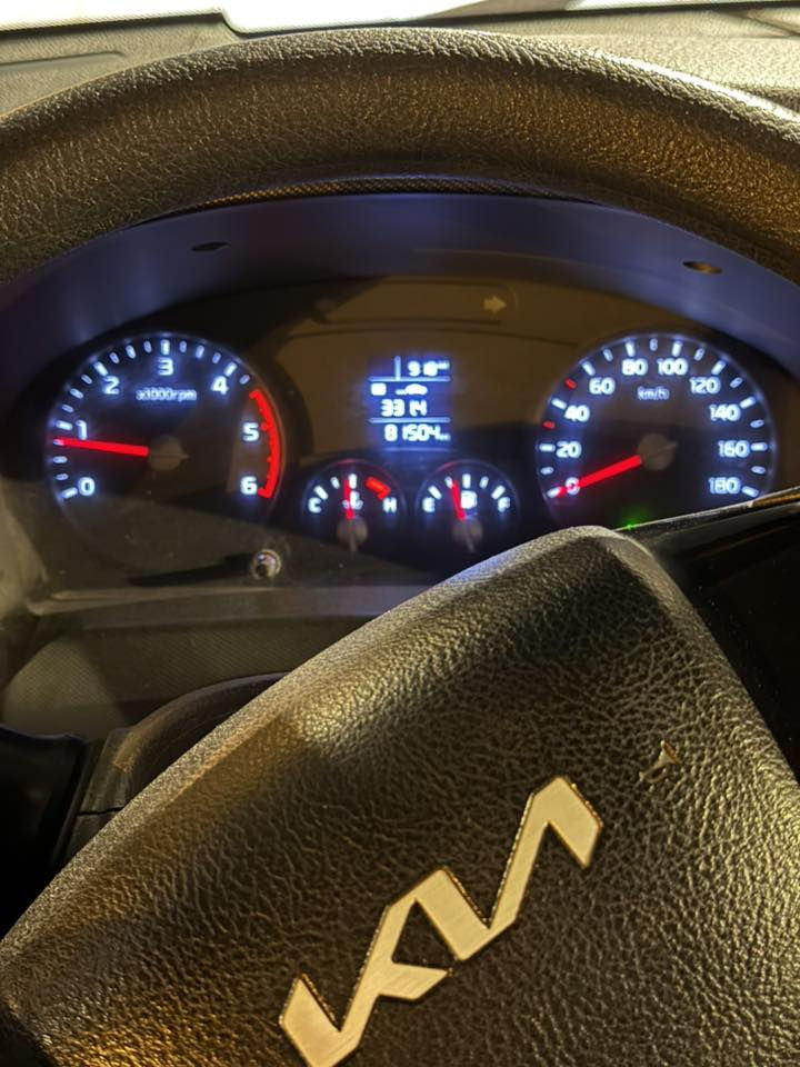 السلام عليكم سياره كيه فحل  لبيع موديل 2024رقم قادسيه  مكفول كفاله عامه نضيفه خير من الله  السعر 187 وبيه مجال الاتصال ع هاذا الرقم ***********
