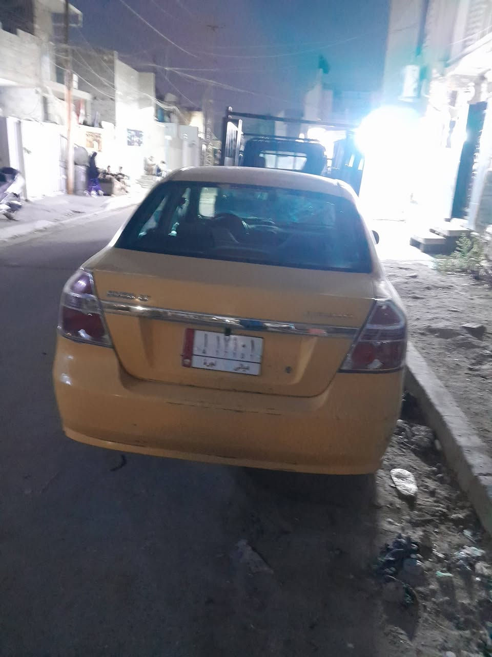 السلام عليكم  افيو مديل ٢٠٠٩ السياره حلوه ونضيفه السنويه صار شهرين من نفذت  صاحبه متوفي عندي مستمسكاته  محرك بيكاتشو اوتمتيك كامله مكمله تبريد عاطل  السعر  24 وبيه مجال للطيبين شي بصيط العنوان الامين الثانيه نواب الضباط نهايت الشارع وهاذا رقمي متواجد واتساب  ***********
