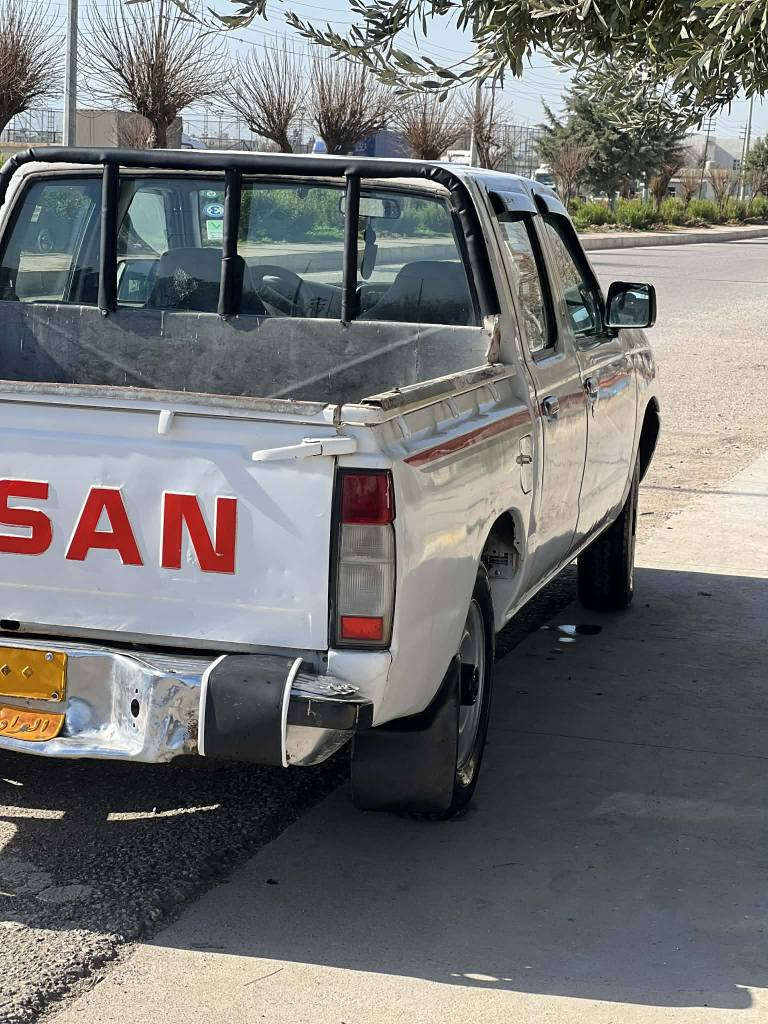 ***********.***********
نیسان 2002ته برید باوه رده عمولیدراو ی نیه تازه سه نه وی به سه رجوه ته حویل عه سله سعر 75گلا خوار هه موبازار 
***********.*********** السليمانية, العراق
