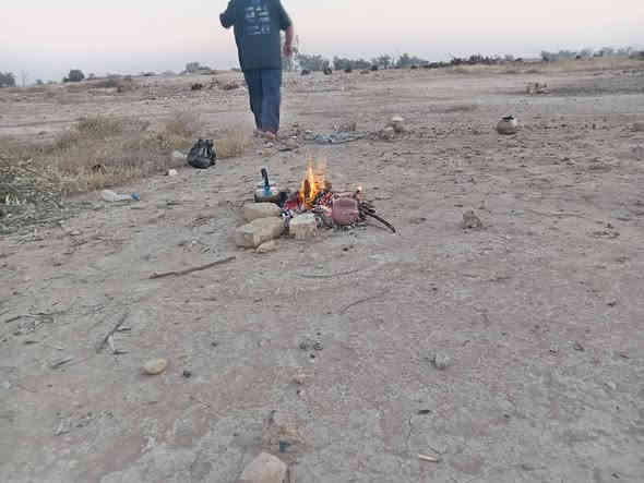 نسيان ٩٣ رقم مثنى سنويه نافذه ابيع صافيه
محرك ونجي او تماتيك بيها عيب شرعي لحيم بالشاصي ومرات قليله بك يأخر مراوس او بيع
 ٢٥ ورقه وبيه مجال ***********
