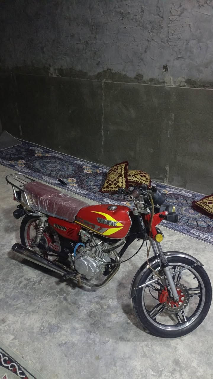 درجة مافتوح محرك 200نضيف شغل  شاشة موديل 24 اورق كاملة  بس دشلي مل سلف مكو سعره 600مكان بغداد  رقم الهاتف ***********
