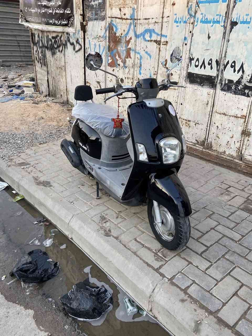 بوليس مال رمبة مكفولة كفالة عامة كله بلادي ختم واحد وية المكينة وكلهة شغالة الدراجة صار اقل شهر من نازلة من المعرض دراجة كابريتر سلف مكينة كفر كلهة بلادي بعدهة بملحهة سعر 900 مكان مدينة الصدر رقمي ***********
