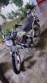 دايلم للبيع  السعر ٥٠٠ وبي مجال  07824852756