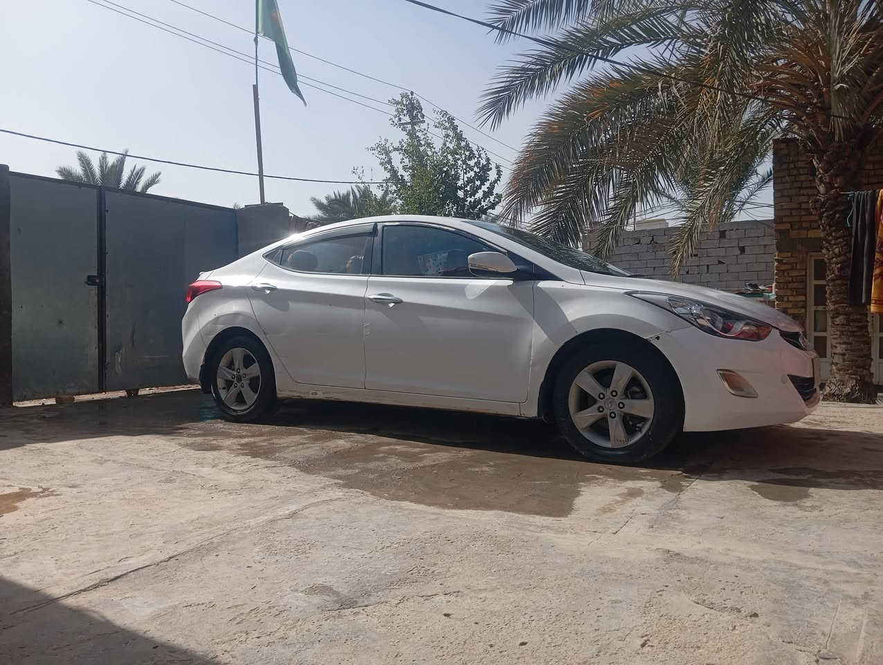 النترا  2013 خليجي .
العوارض بسيطة جداً . 
السعر 110 $ وبيه مجال .
***********
***********
واتساب 
***********
مكاني ديوانية
