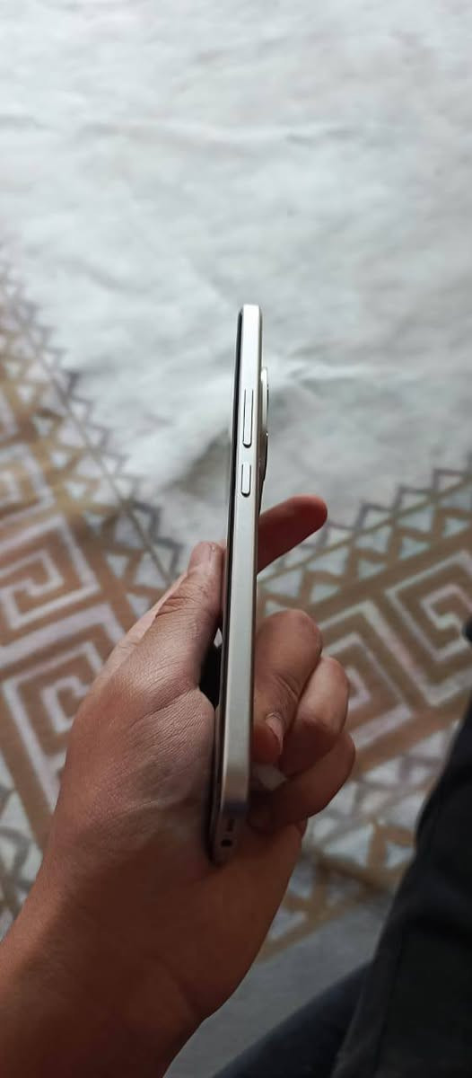 السلام عليكم
ريدمي نوت 15 برو 4 جي 

ذاكره 256 عشوائية 8 

جهاز جديد مستعمل شهر واحد 

كامل ملحقات ويأتي مع كفر حمايه 

كاميرا 200 ميجابيكسل يعني جدا ممتاز بالصور وبالتفاصيل الأخرى

سعر الجهاز370 وبي مجال للطيبين 

الرقم للتواصل ***********
