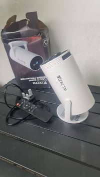 جهاز عرض • 4K • أندرويد