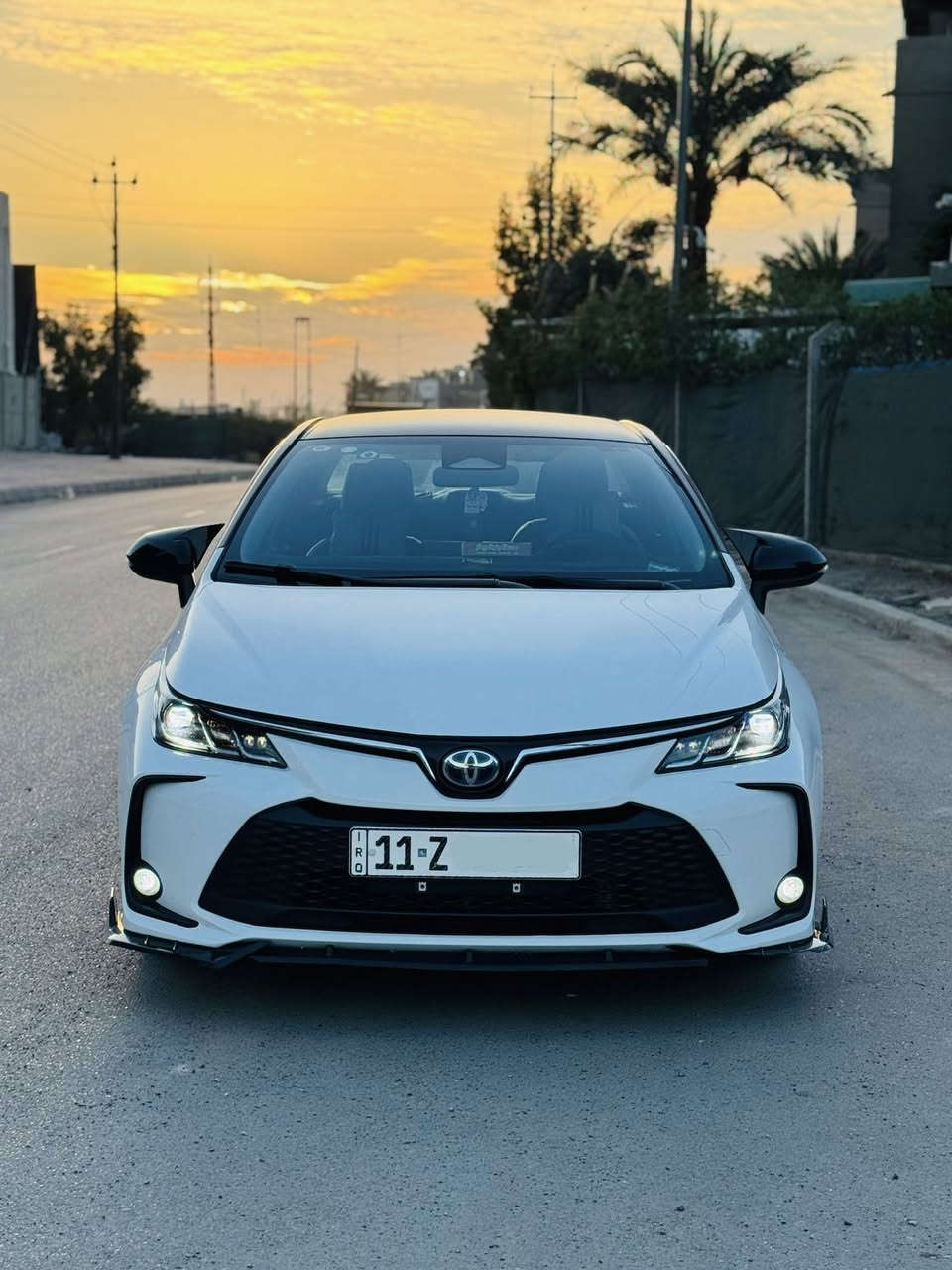 سلام عليكم كورلا 2024 هايبرد ماشيه 33 على وضع وكالة جديده جدا ً. ومصروف عليها هواي كلش مكفوله كفالة عامة من كلشي عدة رصعة  صغير مغلفه عازل ضوضاء وعازل حراري للجام  ومدوشمة ارضية وصندوك جلد اصلي وعليها انارة داخلية تفاعلية مع سماعات وداخل شغل كاربون فايبر  وبعد هواي امور اسف على اطالة بس يشتري علمود يعرف
مواصفات 
🔹بصمة 
🔹اشاير بل مري 
🔹لايت زينون +كشافات زينون 
🔹ماطور لايت (يصعد وينزل )
🔹اوتو لايت عالي
🔹اوتو هولد 
🔹سايد بريك بصمة ذكي 
🔹زر EV  
🔹وضعيات قيادة 
🔹داخل جلد 
🔹دركة خياط 
🔹بك لايت لد +سبايدر 
🔹تبريد ❄️ ثلج  قطعتين 
🔹اكواب حار بارد 
🔹شاشة كار بلي بلوتوث 
🔹عدادات دجتل 
🔹قيادة ذاتية +رادار 
🔹تحذير عند خروج عند مسار +بريك ذاتي عند حاجة 
🔹منافذ طاقة امامية وخلفية 
🔹ويل كب 
مكاني حي جهاد اربع شوارع  
*********** 🔹
