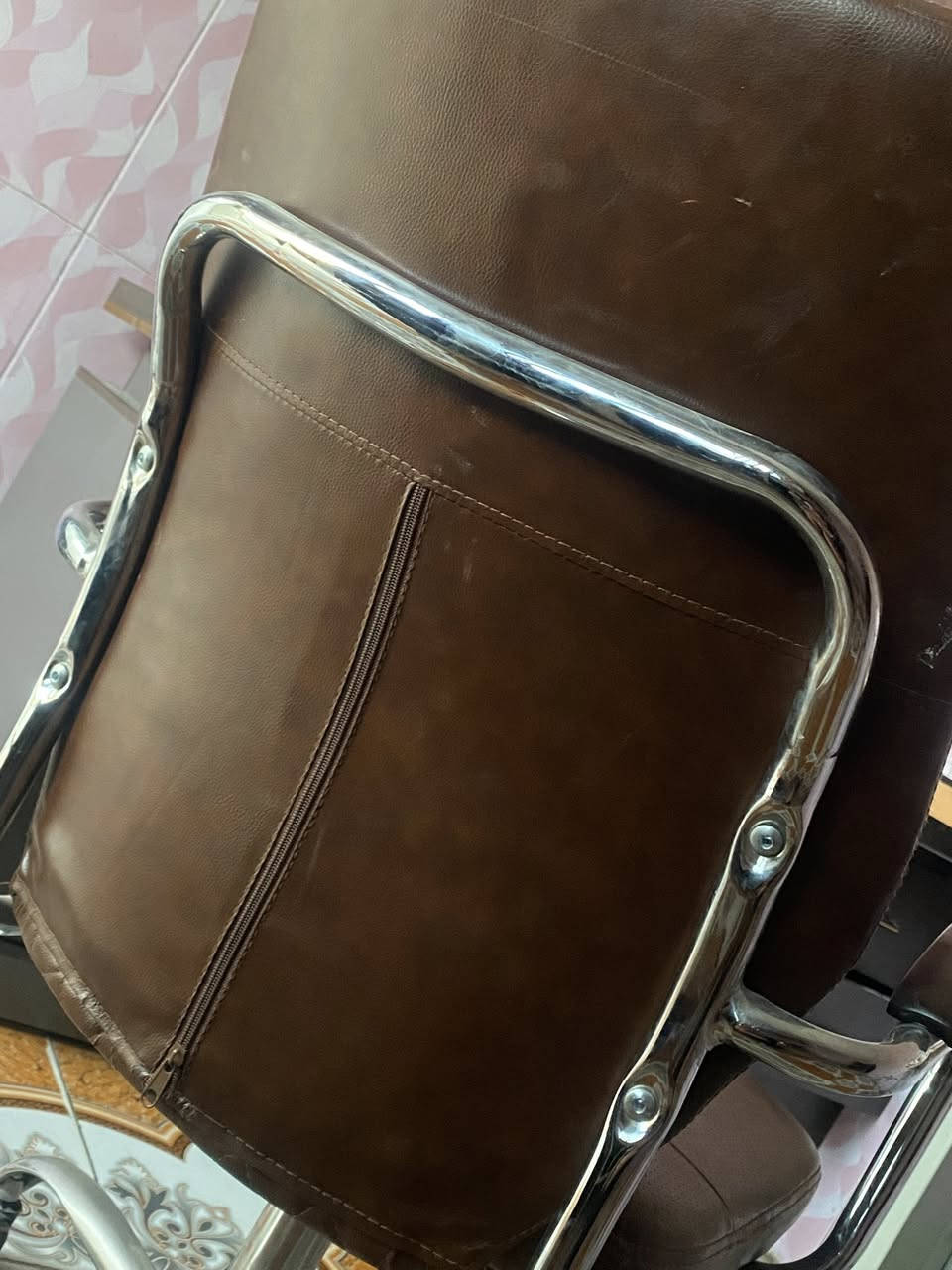 السلام عليكم للبيع مرايات فقط وجهاز بخار وميز مكتب وكرسي مكتب مكاني ابو غريب


**إذا كنت صاحب هذا الإعلان وتريد حذفه لأي سبب، رجاءا أرسل رسالة إلى الدعم الفني**