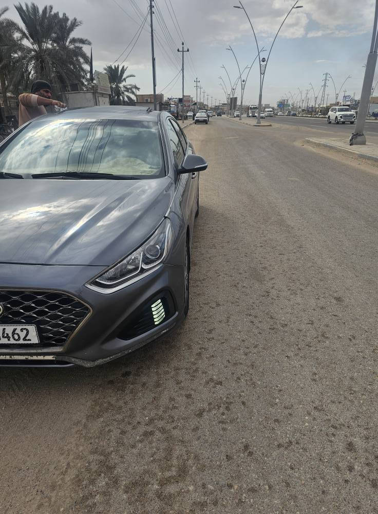 سوناتا ١٨ امريكي رقم بصره جديد حادثها بنيد  مصلح نفسه فول الاخير ٤بصمات دبل كزوز كشن حضن ..الخ محرك ٢٤٠٠سبورت سعر ١٣٥ وخادم ***********  شط العرب البصرة, العراق
