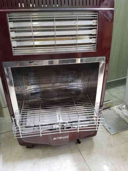 اغراض فوول نظافه هفلان قرب جامع سيد طيب ***********
