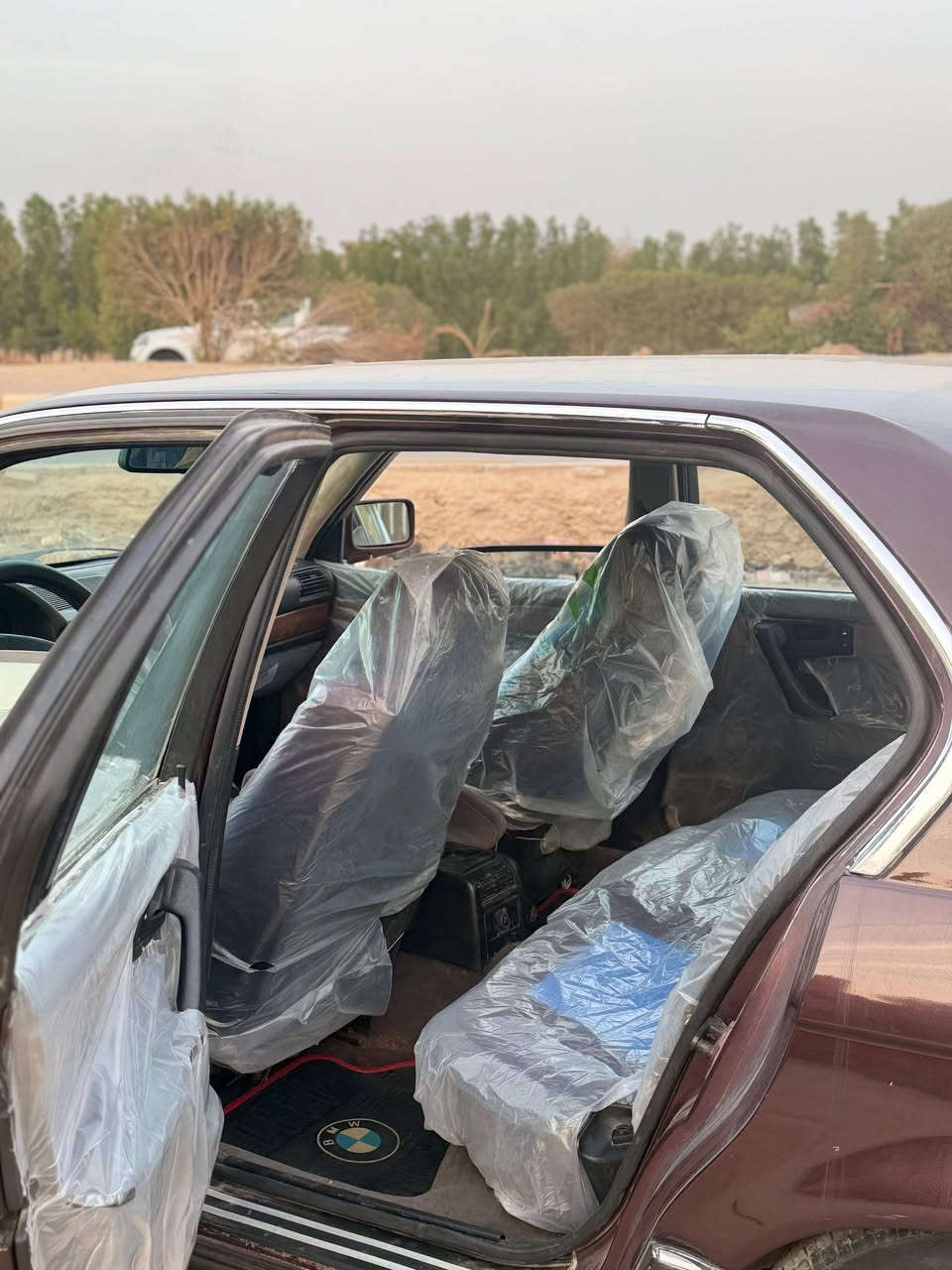 BMW 730 v8 👑
يالله السلام عليكم 
للبيع سياره جاهزه ونضيفه 🤍
دبل جام ◀️
حداديه امامي خلفي جديده نفض 🎖️
كهربائيات كلها شغاله وعلى اخر حبايه كلشي بيها شغال 🪬
ضفيره جديده ☑️
كير يخبل وماتحس بنمرته🔱
رقم جديد وهزه جديده وكاله عامه بسمي اداورلك ثاني يوم 🔄
لايت يخبل نهااار 🛣️
بجم كامل جديد لايتات وشبابيج ودعاميه وبروجكرترات💡 
تبريدها ثلج وتبريد ال 8 معروف ❄️
غرفه جديده توني شادها 🛡️
بكلايتات جدد ✅
تخم تاير وتخم ويل جديد مو هذه البيها شديت غيره♻️
مروحه مال حديث كهربائية توني شادها وتخبل 🌪️
حماوت السياره ثابته وكلش حلوه🌡️
المحرك بي خيط بخار وجاي اطلع بيها محافضات كلشي✔️ مابيها وشلعتها تشك الكاع 🚀
قاعده فيوزات جديده بدلتها كامله هيه وضفيره 🔋
ادامه عامه لمنضومه البانزين والهواء ⛽
ادامه عامه لمنضومه تبريد المحرك ✅
باتري جديد 🔋
مسطره بخاخات جديده 🎖️
تخم بلكات هيلو 🪬
ايسي وايرفلو جدد مال حاويه ☑️
صالنصه مضبطها من طول لطول 🔱
دجات المحرك والكيد والكوبلن والشيال مال كاردن جدد 🪛
عوازل للغرفه كلها من كل الجوانب ☑️
ربل باب جديد والعزل يخبل 🛡️
دعاميات جدد الامامي والخلفي ✔️
منضومه صوت استوديو وتخبل ننهايه العالم 📢 
وبعد هواي شغلات ماكاتبهن  
مكان السياره سماوه قضاء الرميثه 
*********** بي واتساب 📞
والسعر ماكتبه بسبب ضعفاء النفوس علق ويوصلك سعرها
