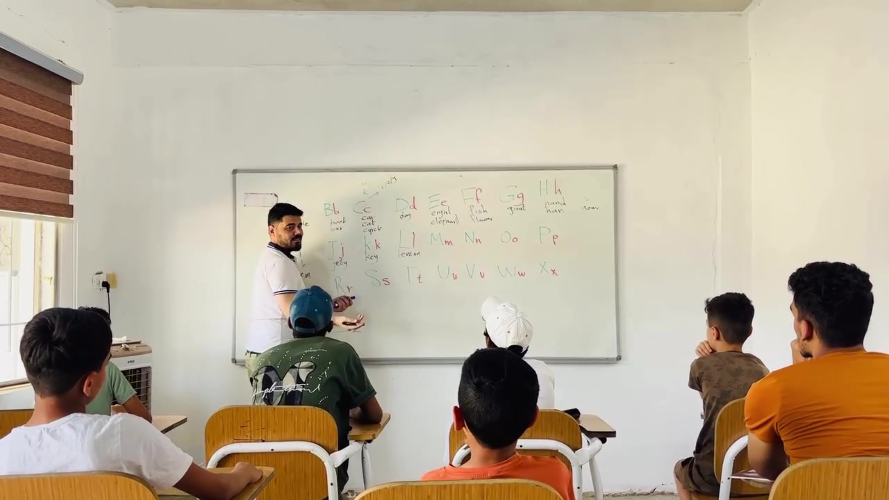 📚✨ على بركة الله تعالى تنطلق محاضرات تعلّم أساسيات اللغة الإنكليزية ✨📚

🔹 تعلّم أساسيات اللغة الإنكليزية من الصفر
🔹 تعلّم نطق الحروف والكلمات بشكل صحيح
🔹 تقوية مهارات القراءة والمحادثة
🔹 شرح مبسط يناسب جميع المستويات

👨‍🏫 بإشراف الأستاذ مصطفى

⏳ مدة الدورة: شهران كاملان

💰 أجور الدورة:40الف  فقط

📍 قوسيات /فرع ابو علي /قرب جامع الزهراء

📞 للاستفسار والتسجيل:
***********
***********
