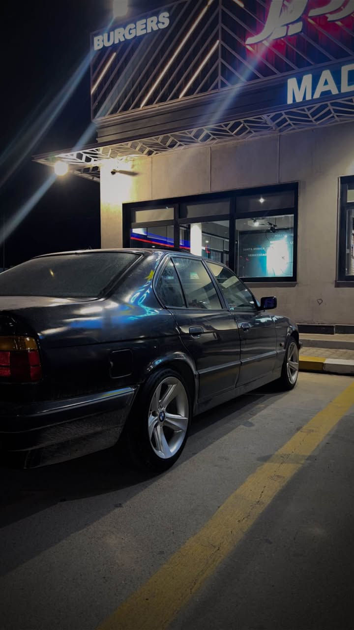 1992 
525 كبس توماتيك 
رقم هزه سنوية جديد بسمي
٥٥ ورقة بيه مجال أربيل, العراق


**إذا كنت صاحب هذا الإعلان وتريد حذفه لأي سبب، رجاءا أرسل رسالة إلى الدعم الفني**