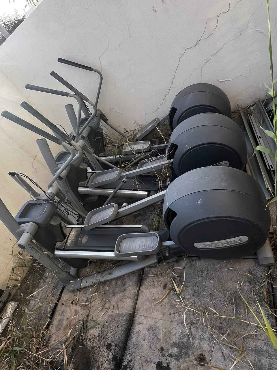 ابتكلات كبير عدد ٣
السلام عليكم كما موضح اجهزة ابتكلات 3 قطع
تحتاج صيانه وترتيب الشاشات موجودة
شغالات للجري
للاستفسار خاص


**إذا كنت صاحب هذا الإعلان وتريد حذفه لأي سبب، رجاءا أرسل رسالة إلى الدعم الفني**