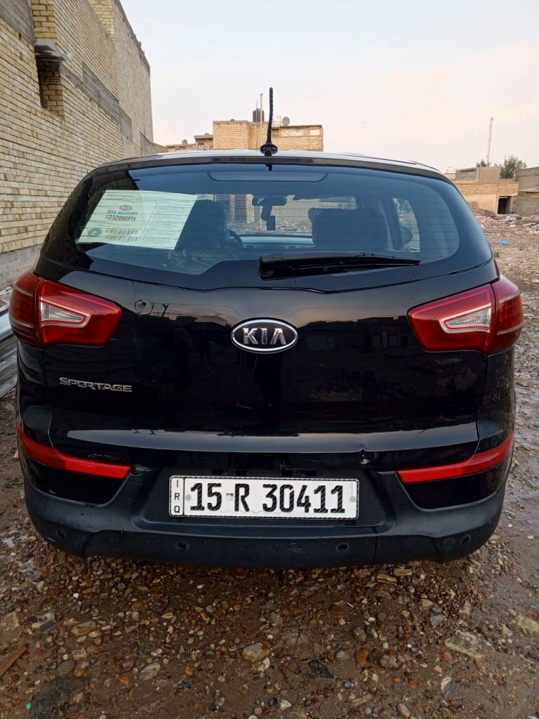 السلام عليكم اخواني الاعزاء من رخصة الادمن المحترمين للبيع كيا سبورتج موديل 2011 رقم انبار انكليزي هزة وسنوية جديد مكينة 2000 دوش سيارة كفالة عامة بدون اي حادث فقط صبغ أثر شخط باب السائق ربع والجاملغ أمامي ربع صبغ باقي السيارة كفالة شواصي وتكم ولغود كفالة بدون ايرباك مكينة كير مكفولات تبريد ثلج منظومة جديدة صدر أمامي خلفي جيد جدا تخم تاير بجم جنطة كبس العنوان بغداد الدورة السعر 110 بيها مجال قليل هاتفف
***********
***********
 اسف على الاطالة بغداد, العراق
