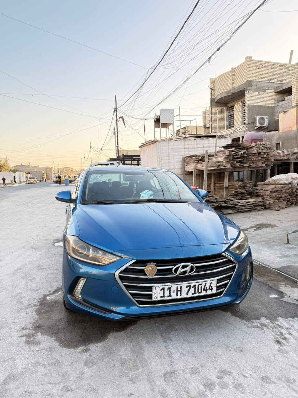 السلام عليكم انترا وارد امريكي موديل 2017 حادثة بس البنيد شاشه بصمه منظومة غاز تبريد شغال تحكم ستيرن جيهتين محرك 2000 دوش كفاله من شاصي و لغد تخم تاير مكاني بغداد ***********
