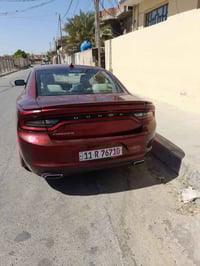 دودج جارجر فئه sxt بدون فتحه موديل 2018 مكينه 3600  تبريد قطعتين أمامي...