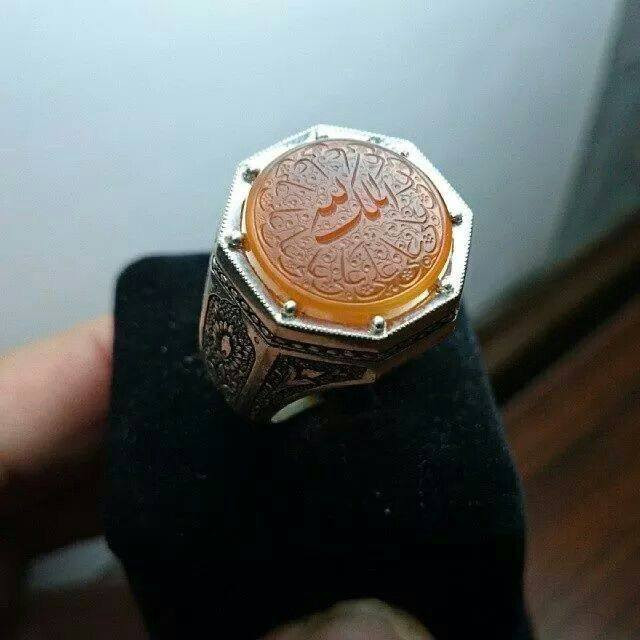 السلام عليكم يماني زعفران مخطوط ملك لله خط Vip مكان ناصريه توصيل موجود ***********
