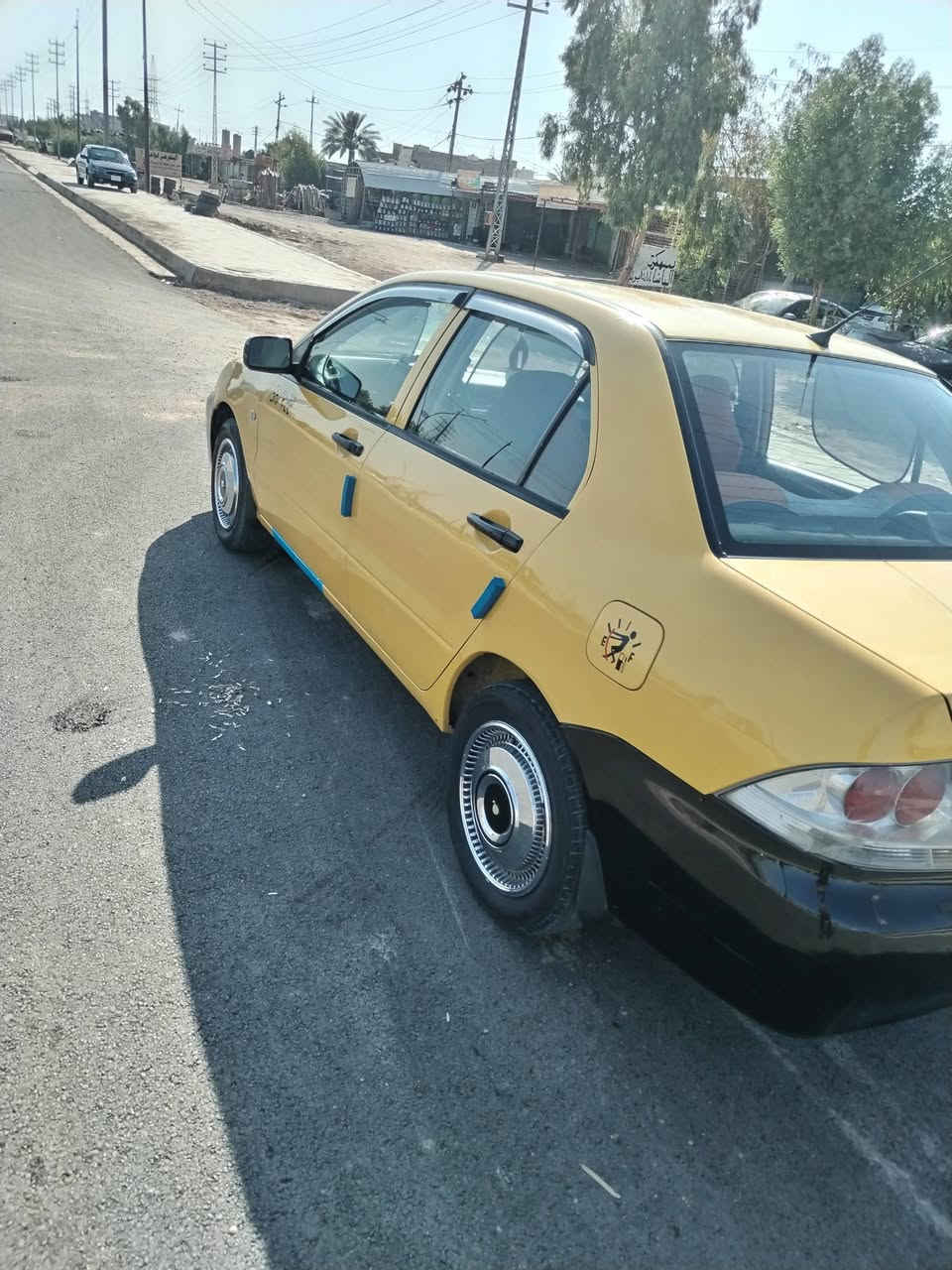 لانسر للبيع ٢٠١٠ كير مكينة تبريد تدفئة كفالة صدر خير من الله سنوية باسمي تحويل مباشر مصفرة هيئة وغرامات .....بيهة صبغ حزام سيارة جاهزة كبل للشارع  للتواصل خاص او الاتصال على الرقم التالي *********** العنوان ديالى تقاطع القدس
