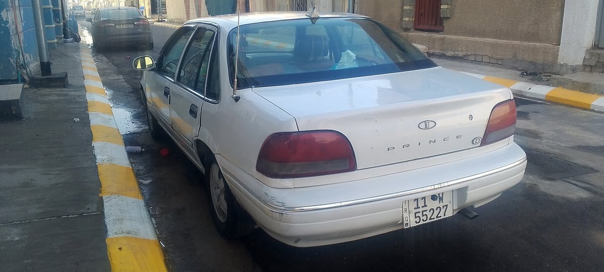 بسم الله الرحمن الرحيم

برنس فراشه موديل 1996
رقم بغداد مميز سنويه لحد 2030
مكينه وكير مكفولات
باتري جديد
كهربائيات كلهه شغاله 
سياره حلوه وجاهزه 
مكاني الفلوجه حي الجمهوريه
***********

#السعر_35_ورقه وبيهه مجال بسيط
