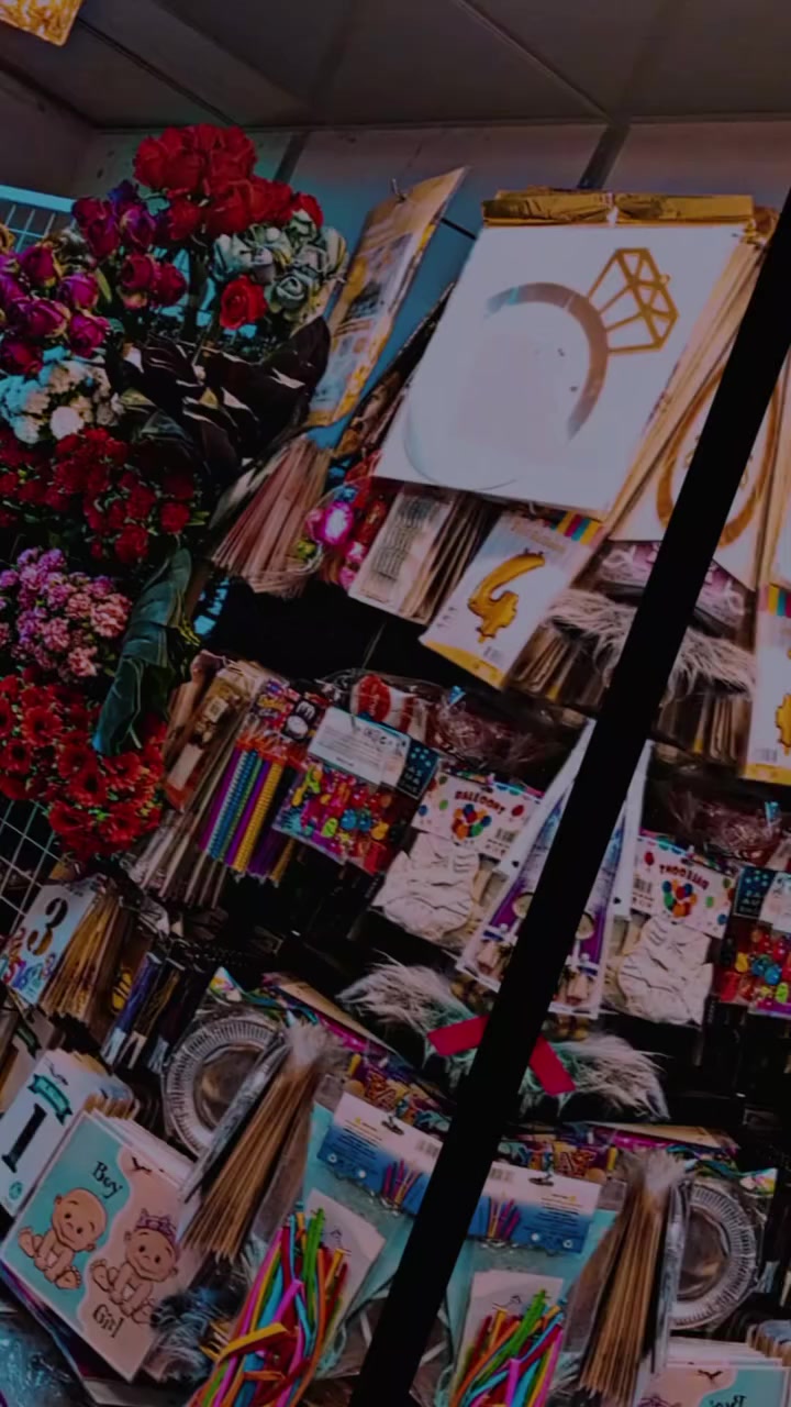 {كوشات الياقوت للمناسبات} مستعدون لتجهيز گافت الطلبات /يتوفر/ طبع حراري/كتابات على اي شي تريد/هدايا/كلشي تحتاجه ان شاء الله تلكاه يمنه كل ما عليكم زورونا للموقع(عامريه المجمع سوق الاميرات كوشات الياقوت للمناسبات)تتوفر خدمه توصيل
اي ستفسار ***********
