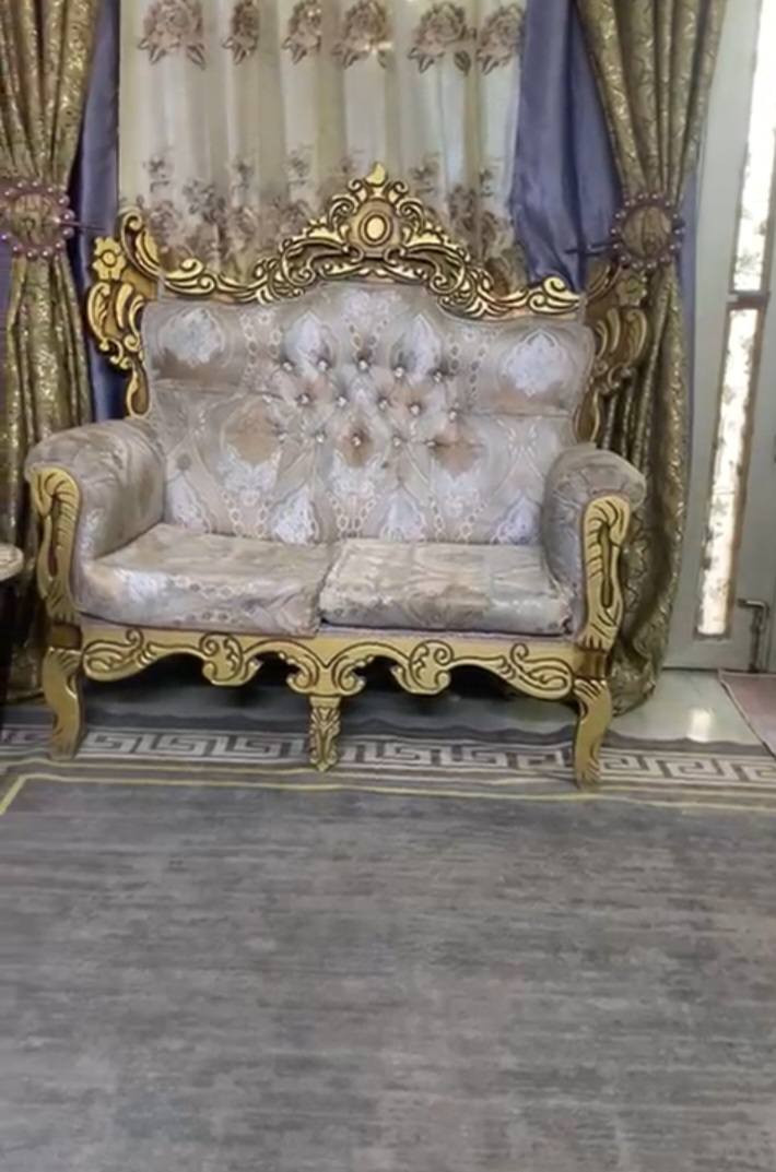 تخم ملكي للبيع السعر 500الف تخم نضيف

العنوان بغداد العبيدي رقم الهاتف *********** بغداد, العراق
