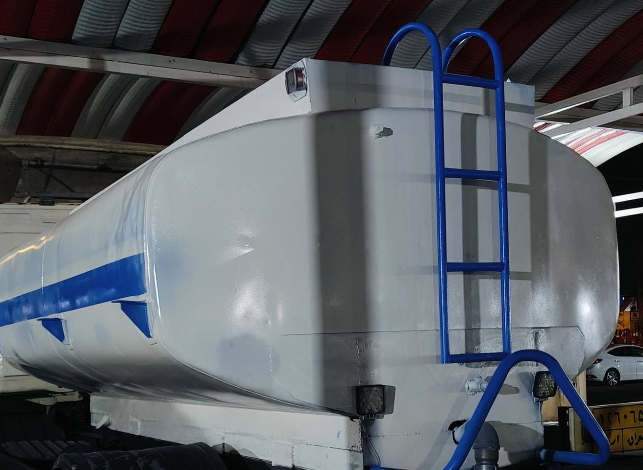 تانكي للبيع حموله 10 سلستيل ***********
