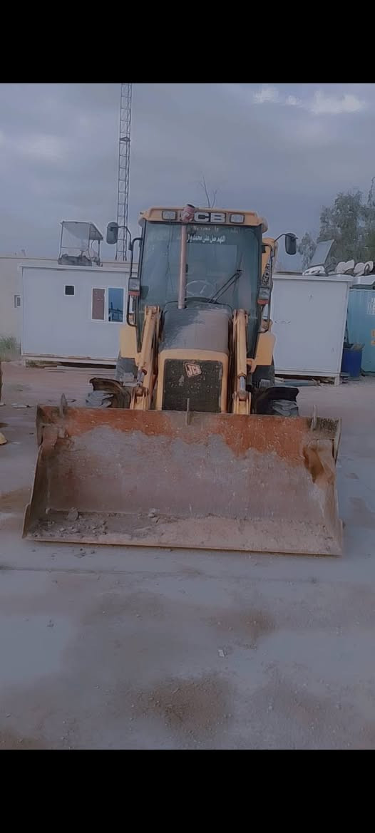 السلام عليكم للبيع حفاره ｊｃｂموديل 2004رقم اربيل كير راجز للاستفسار الاتصال على صاحب المكينه***********
